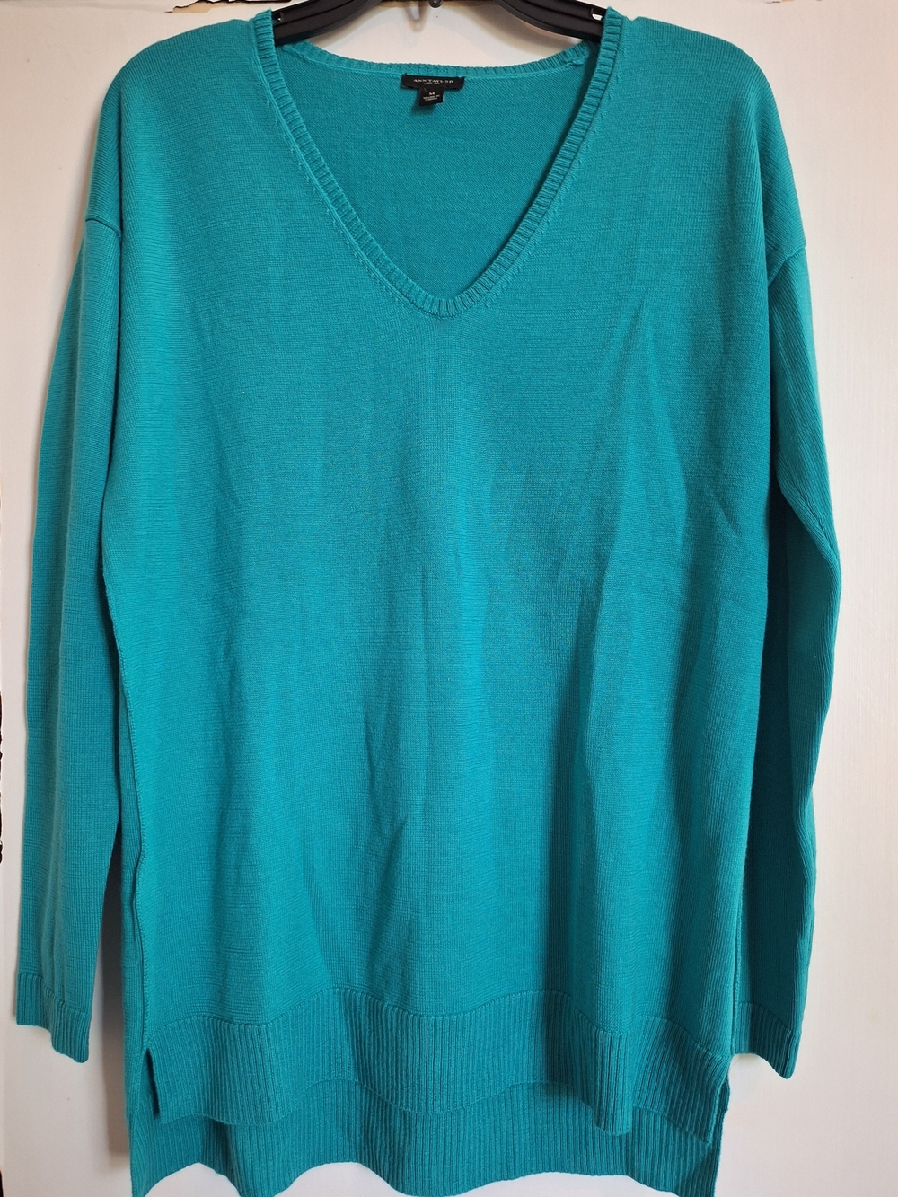 ANN TAYLOR Womens Fine Merino Wool Pullover Sweater Long Sleeve V-Neck Teal Sz M